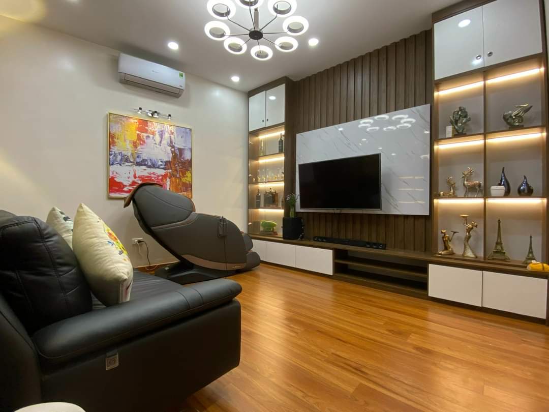 Bán nhà phố Minh Khai, mặt ngõ 2 ô tô tránh, 60m2x4t, 9.41 tỷ.