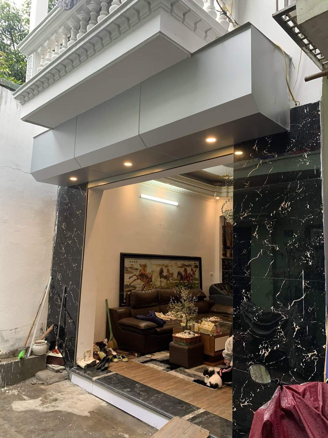 Nhà 50m2 5 tầng mặt tiền 5m kinh doanh cho thuê chỉ nhỉnh 4 tỷ