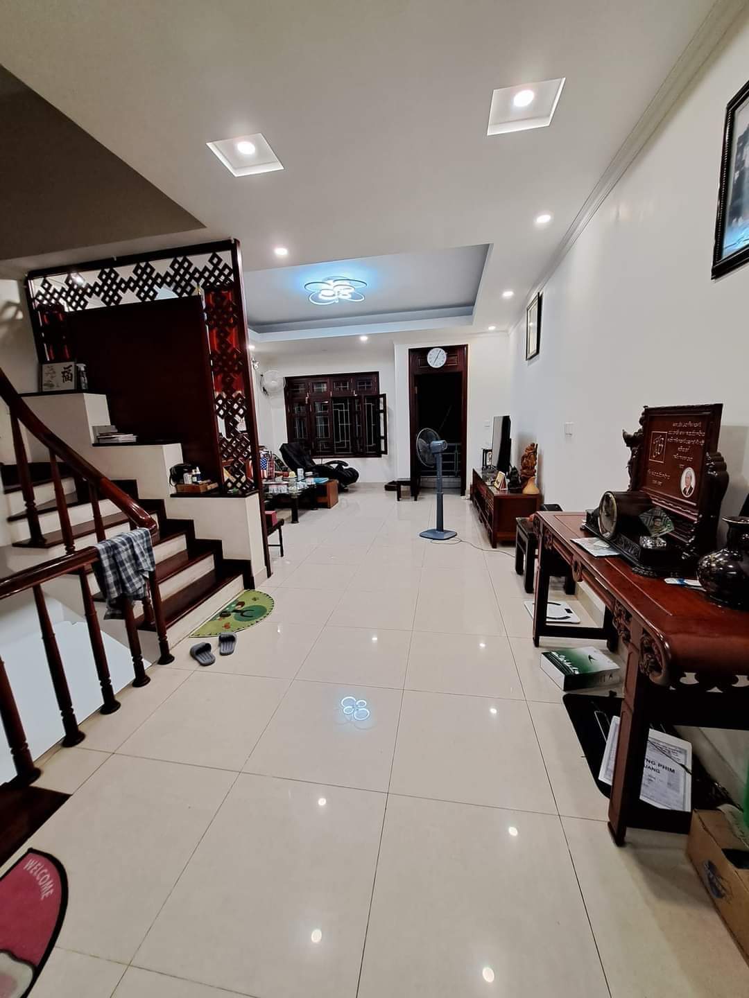 Ngon Hiếm Bán Nhà Giáp Nhất Thanh Xuân 9,6 Tỷ 68m2 5tầng 5.2m ngõ Oto