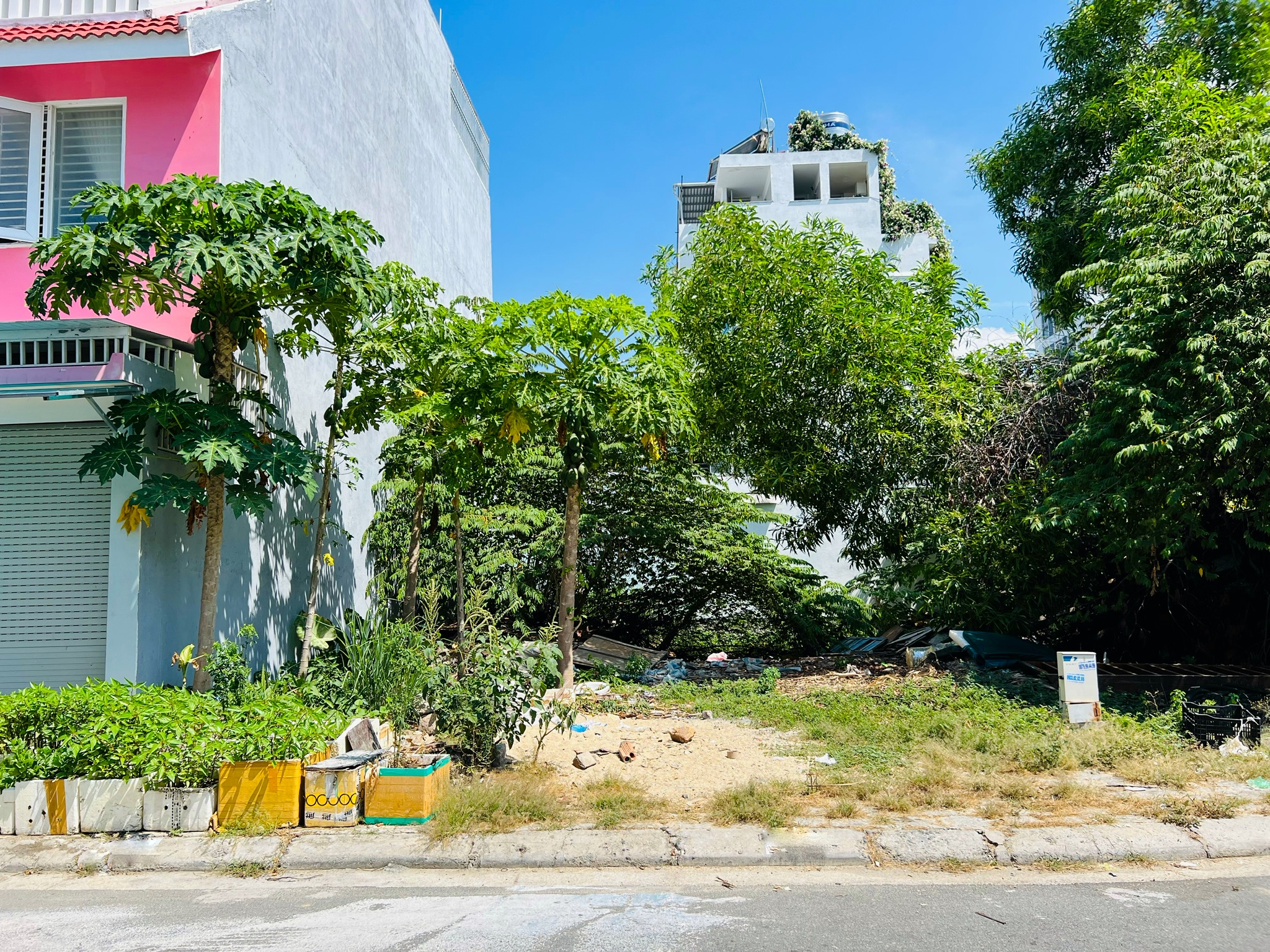 Rẽ nhất thị trường lô đất đẹp KDT Phước Long A, gần đường Thích Quảng Đức - giá sập sàn