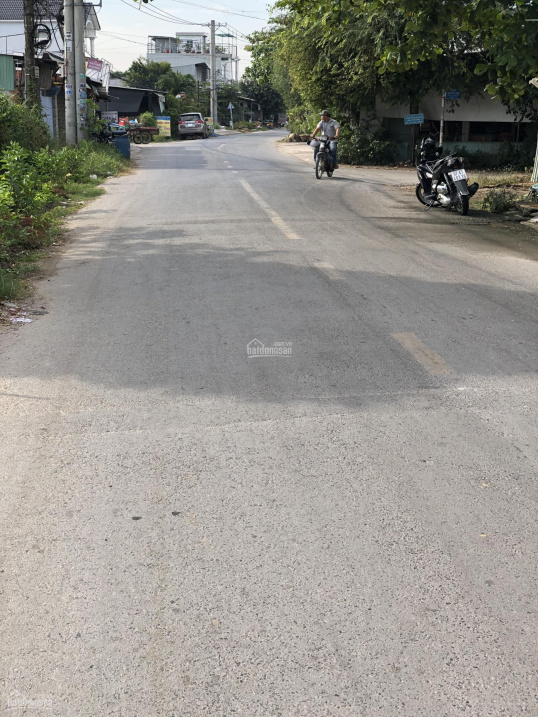 Gia đình chú Ba cần bán lô đất Củ Chi, 1004m²có 200m²thổ cư, sổ hồng riêng, 25x40m, giá 2 tỷ