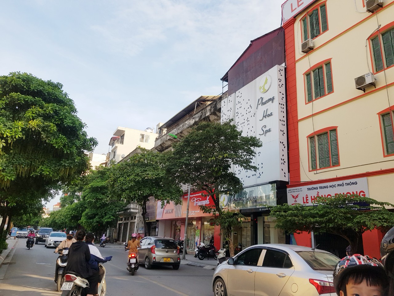 Mặt phố Quang Trung, 2 thoáng, vỉa hè 10m, DT160m2, MT6m giá 26.5 tỷ Sổ vuông