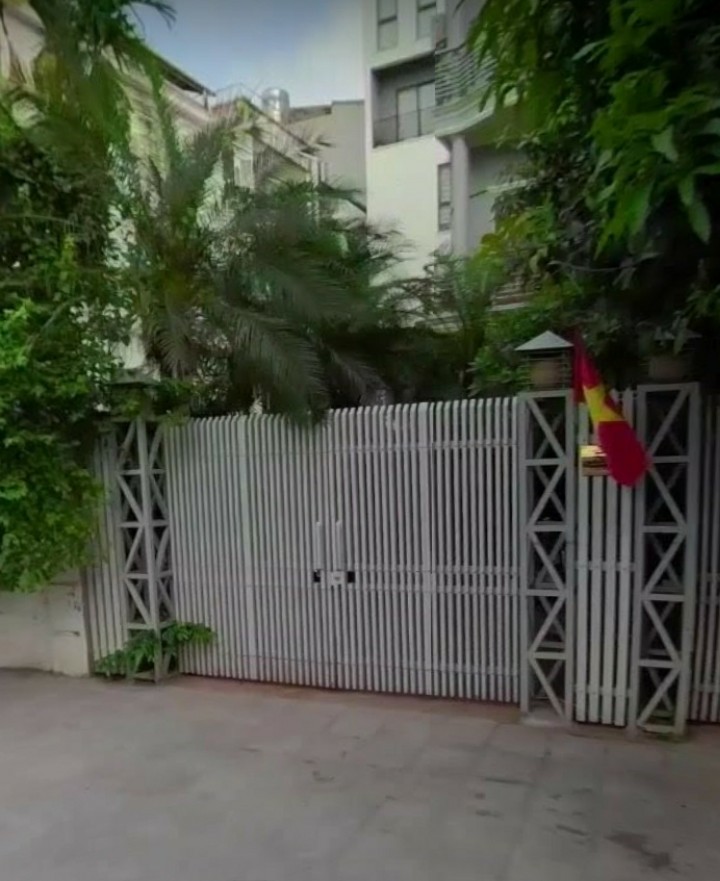 Nhà phố Từ Hoa 166m2 ngang 7.3m rộng rãi Tây Hồ Hà Nội mặt phố víp đối diện Ks interConnect Tây Hồ Hà Nội. CĂN