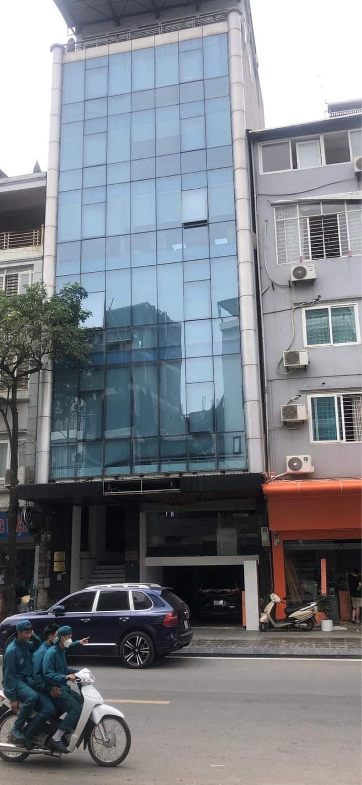 Tòa nhà 8 tầng Lạc Long Quân 90m ngang 7,5m hơn 50 tỷ Tây Hồ Hà Nội ngay Trịnh Công Sơn mặt phố văn phòng