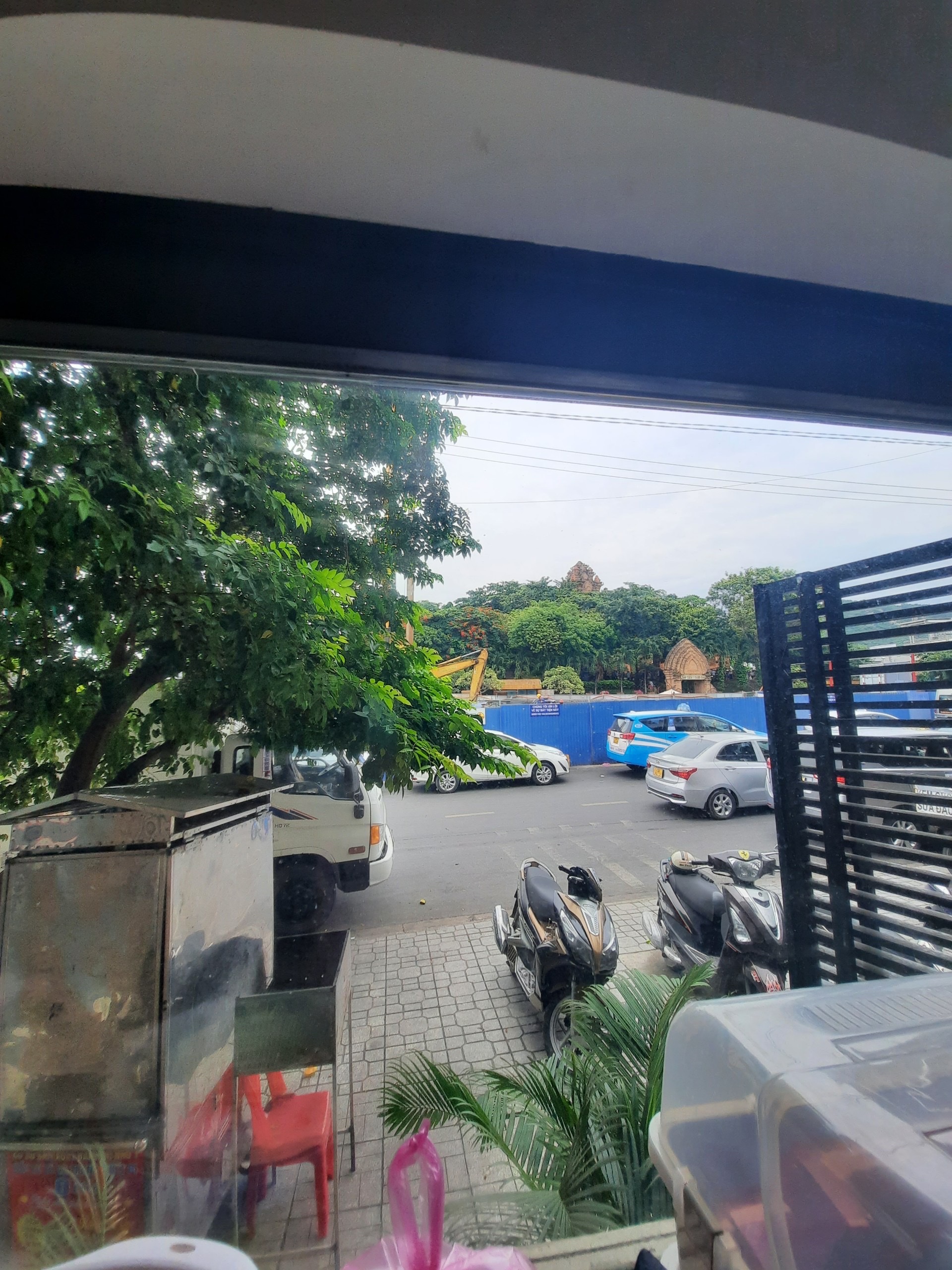 Đối Diện Tháp BÀ PONAGA thành phố NHA TRANG