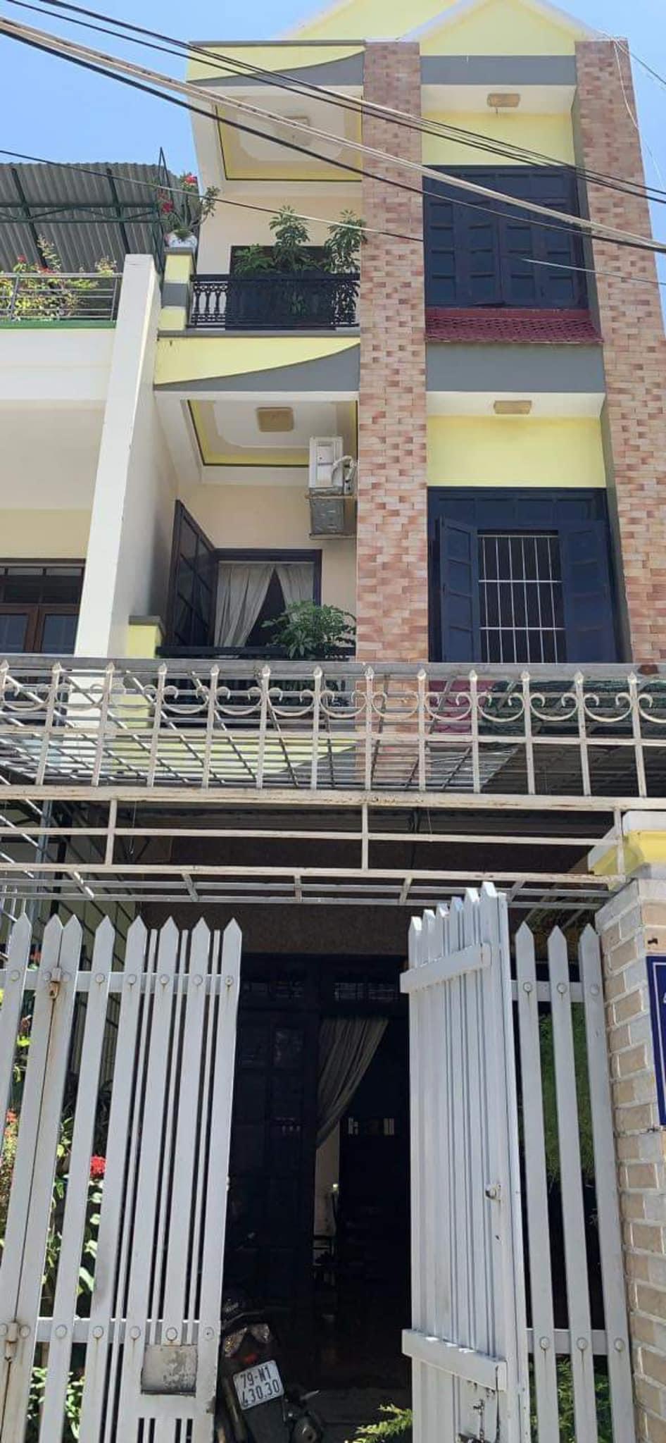 Nhà phố khánh hòa: nhà hẻm 5m Lê hồng Phong, Nha Trang