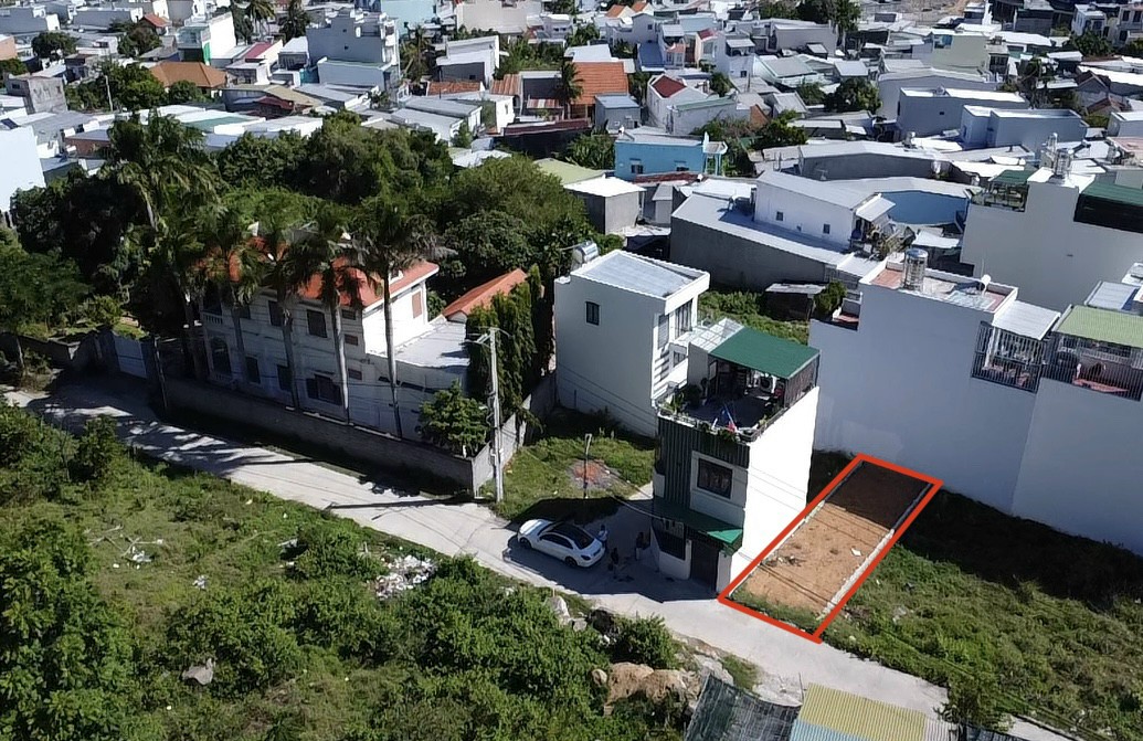 Bán đất gần biển Vĩnh Hòa, Nha Trang 67m2, 1.85 tỷ