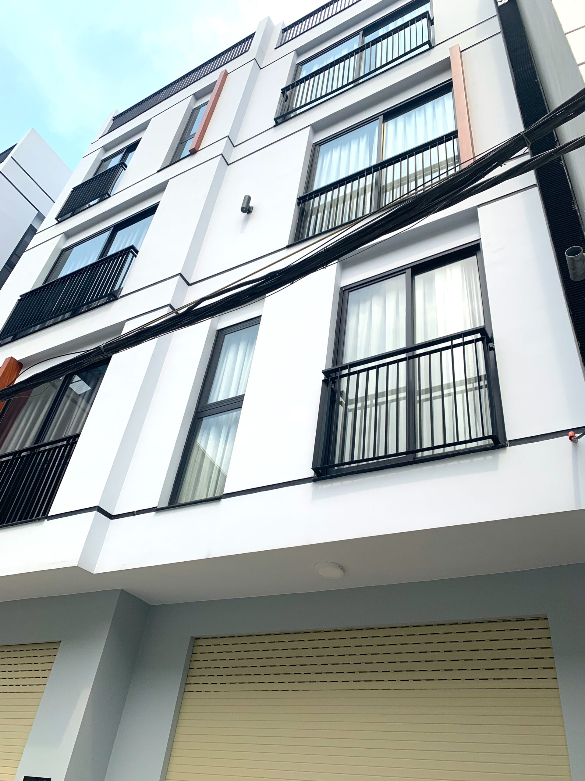 Phân Lô Ngọc Thuỵ- Ôtô tránh- 2 thoáng- 40m2 x 5 tầng x 4m- Chỉ 5.xx Tỷ