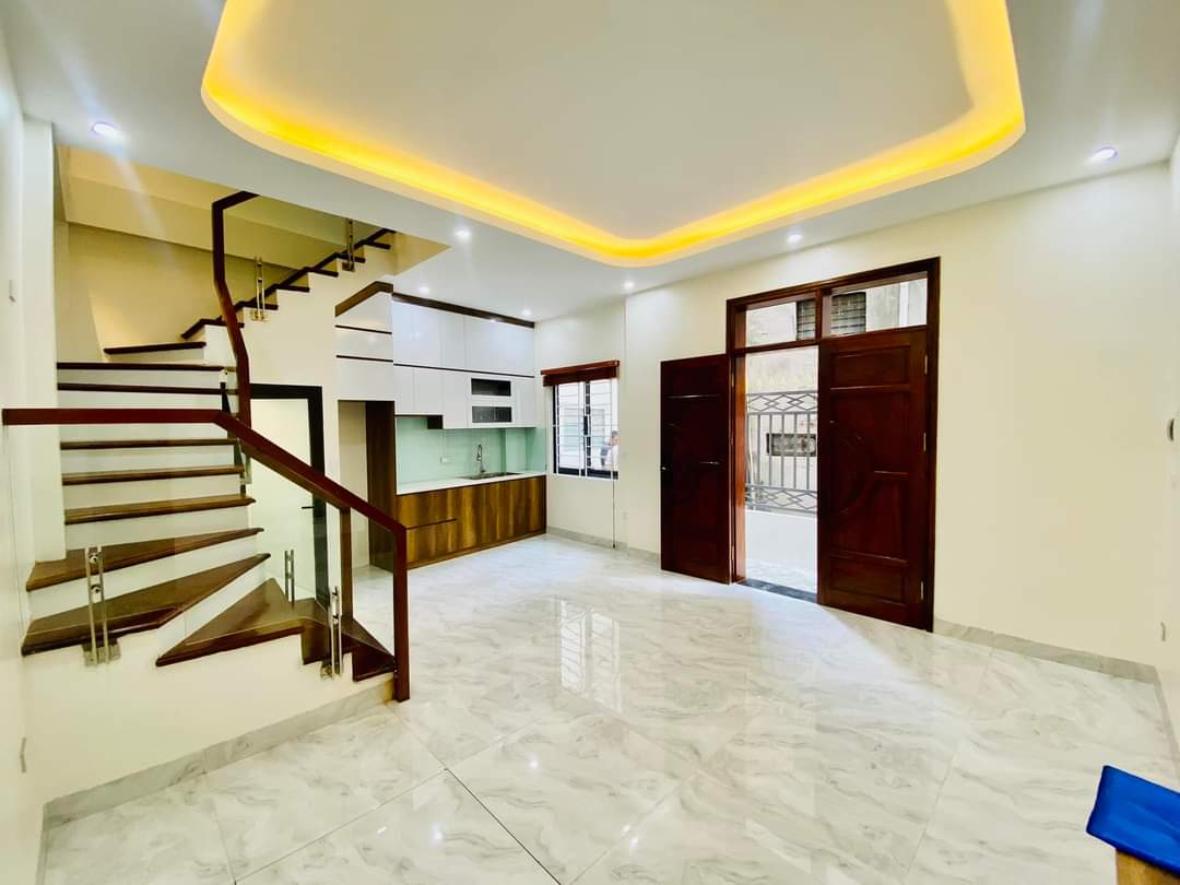 Lô Góc – Khương Trung – Thanh Xuân – Thang Máy – DT: 50m2x6T– MT: 6.2m - Giá: 7.9 tỷ