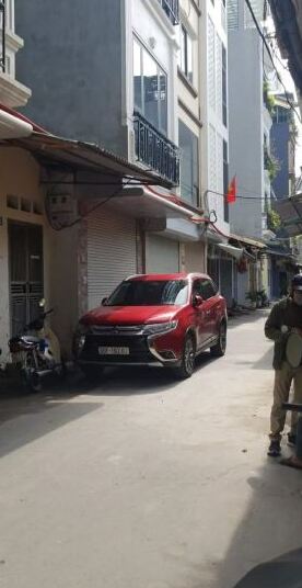 NHỈNH 4TỶ 50M2 PHÚ DIỄN Ô TÔ VÀO NHÀ 20m ra hồ điều hòa.