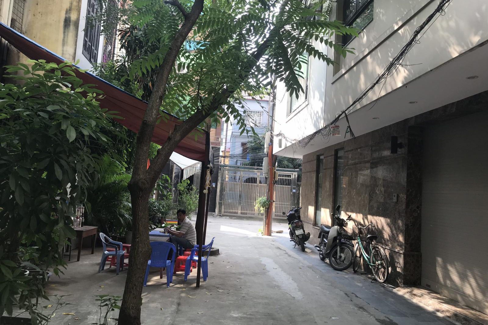 Ngo 175 Lac Long Quan