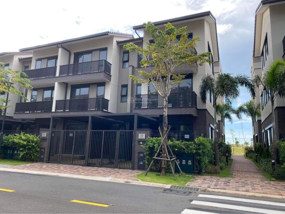 BÁN LẠI ĐẤT LÔ GÓC NỀN SHOPHOUSE, NHÀ PHỐ VIEW CÔNG VIÊN ẨM THỰC T&T CITY MILLENNIA GIÁ RẺ NHẤT