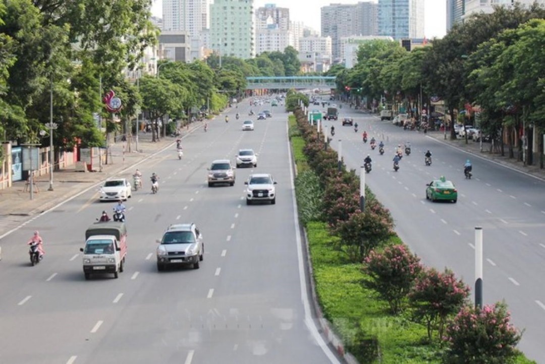 Bán toà nhà mặt phố Liễu Giai 80Tỷ 120m2 Mặt 9,2mCách Hồ Tây 300m nguồn thu 6 - 8tỷ/năm