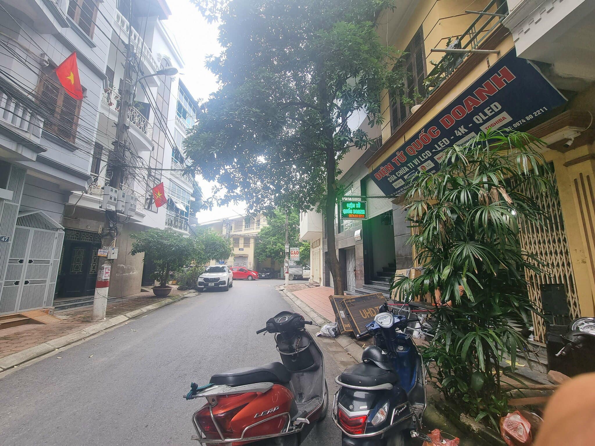 Nhà mặt ngõ 281 Tam Trinh rộng như phố, 55m2 x 5 tầng, giá 10.6 tỷ