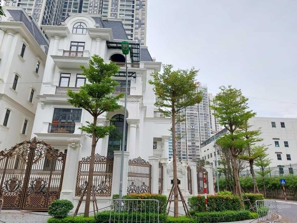 Trực tiếp CĐT bán biệt thự trung tâm Mỹ Đình giá gốc ko chênh. Em Huyền 0974891815