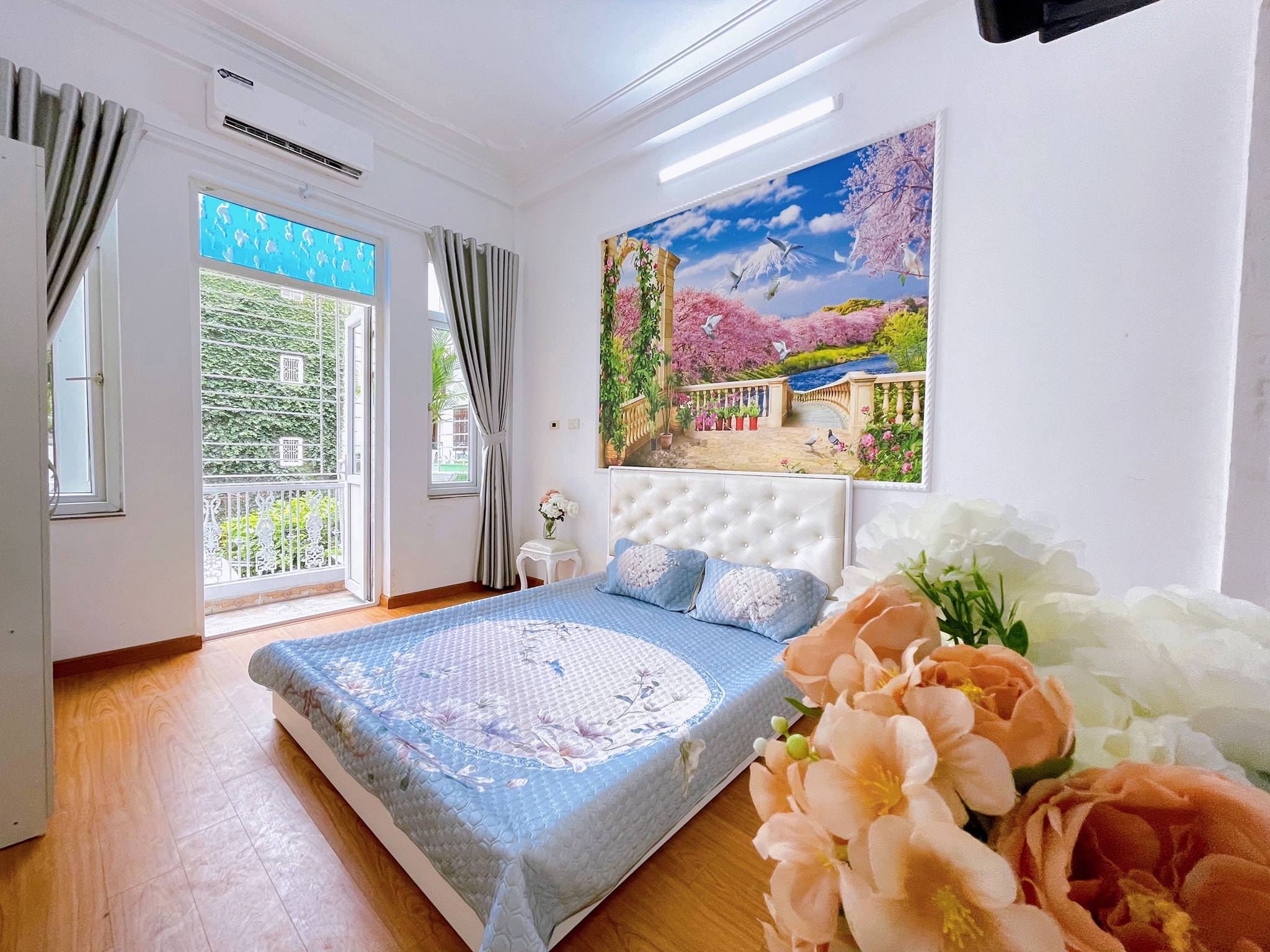 Bán tòa nhà CCMN Chùa Láng, Đống Đa, doanh thu 45 triệu 1 tháng, nhỉnh 5 tỷ.