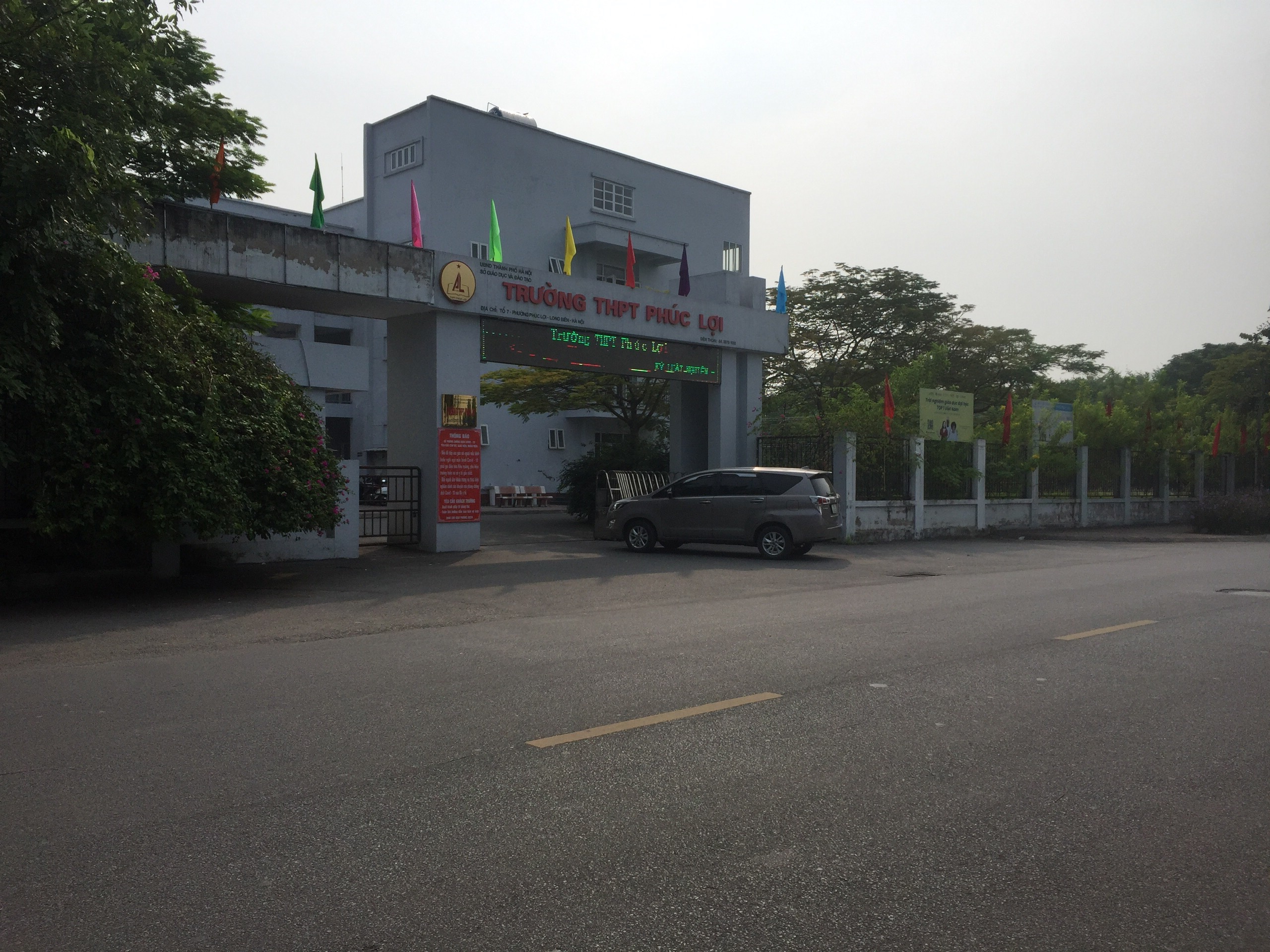 BÁN ĐẤT PHÚC LỢI, CÁCH 1 MỘT NHÀ RA PHỐ, OTO VÀO , 57M2, 3,49 TỶ