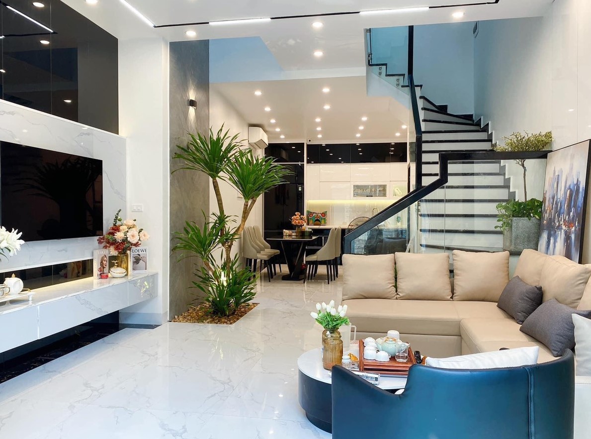 Bán nhà THÁI HÀ, Đống Đa, MỚI COONG, Ô TÔ, KD, 50m2x6T, CHỈ 8.5 TỶ