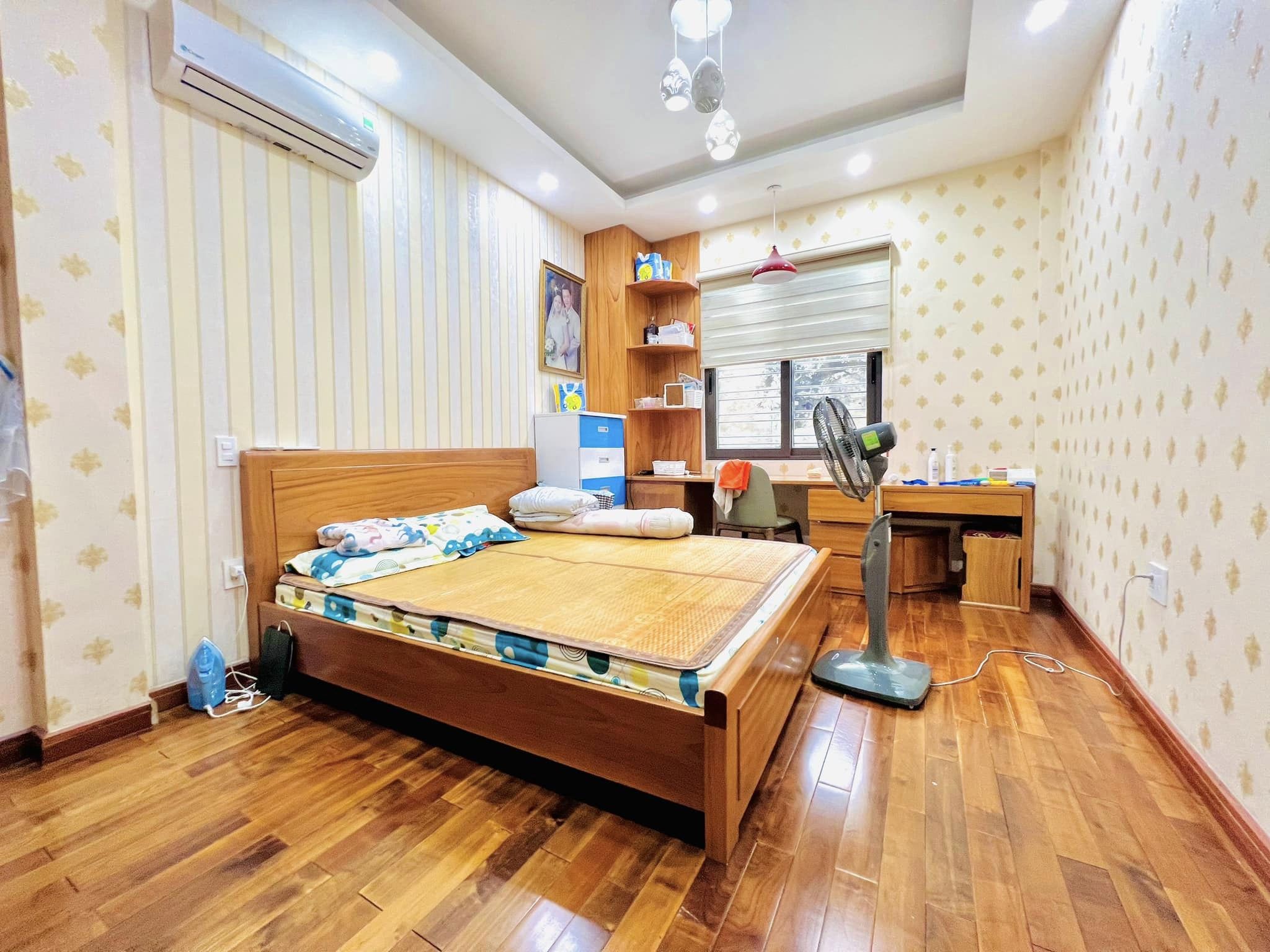 Bán nhà riêng 5T Lạc Trung, BHT, Mới đẹp, Phân lô ,Thang máy, Gara, Ngõ thông 12.8 tỷ