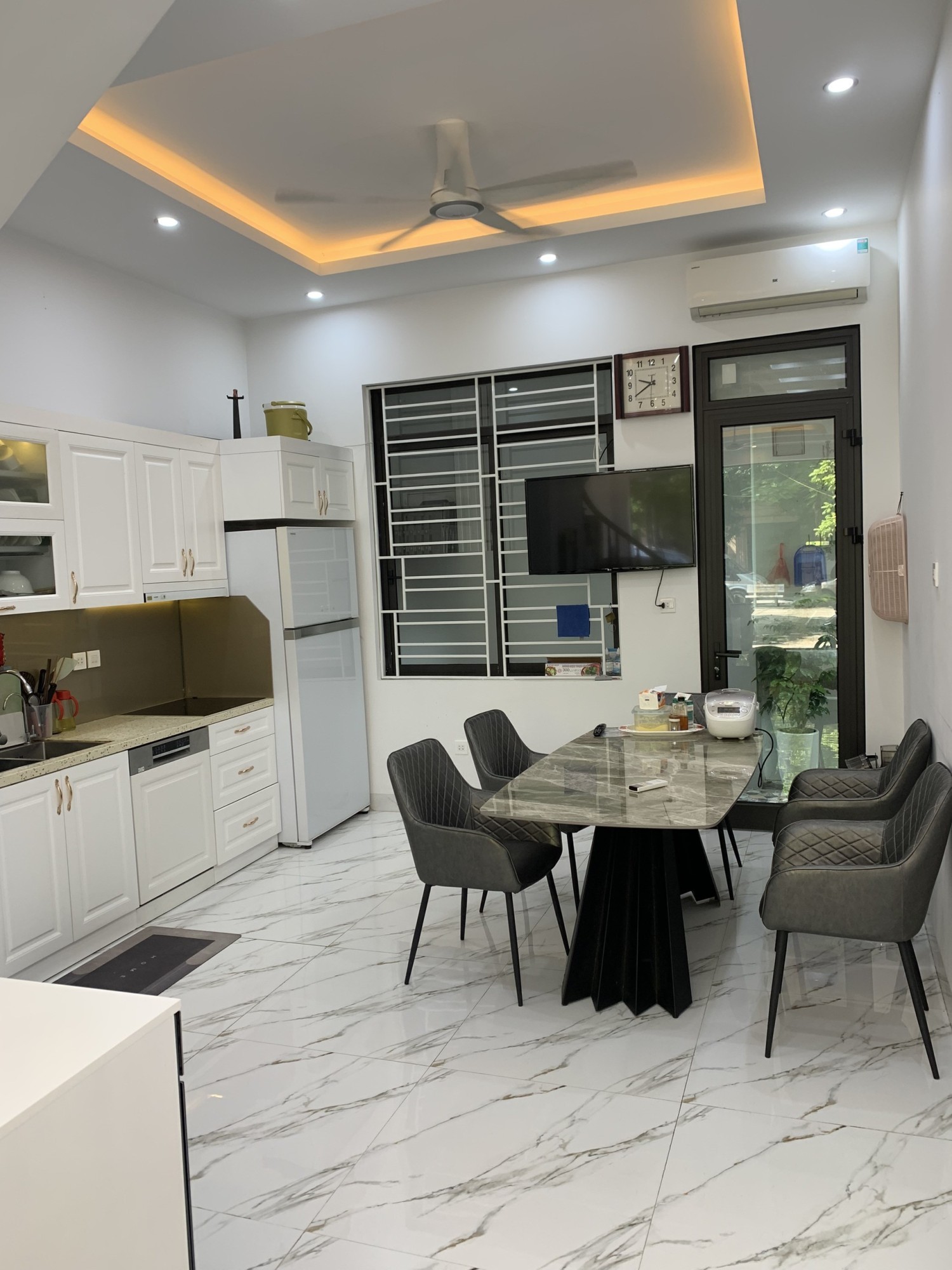 Hoa Hậu 5tầng KĐT Đại Kim Nguyễn Cảnh Dị Hoàng Mai MT5m Kinh Doanh Đẳng Cấp 15tỷ.LH:0397194848