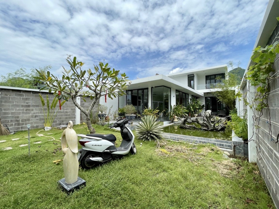 Bán biệt thự biển đường Huỳnh Văn Nghệ - KĐT Biển Vĩnh Hoà, Phường Vĩnh Hoà, TP. Nha Trang.