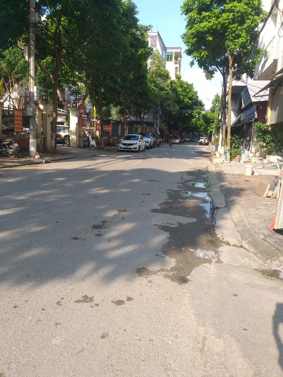 Cần bán đất 132m, MT 7m, giá 13 tỷ.