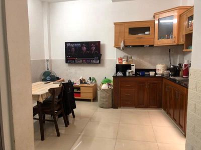 BÁN NHÀ VĂN HƯƠNG, ĐỐNG ĐA Ô TÔ ĐỖ, 3 THOÁNG, GẦN HỒ, KINH DOANH 18M2 ~ 2.5 TỶ