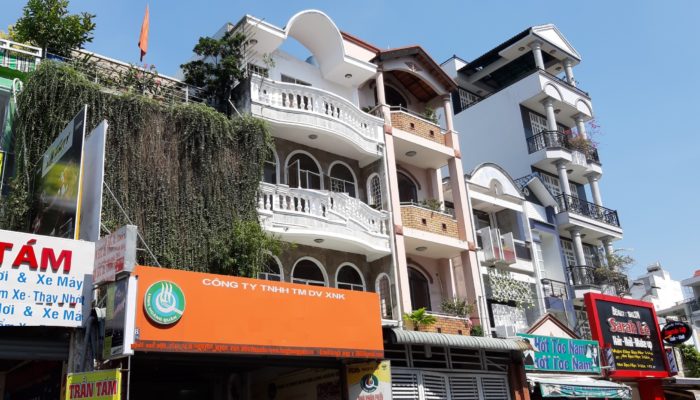 Cho thuê nhà mặt phố MBKD Yên Hoa Yên Phụ 100mx MT10M