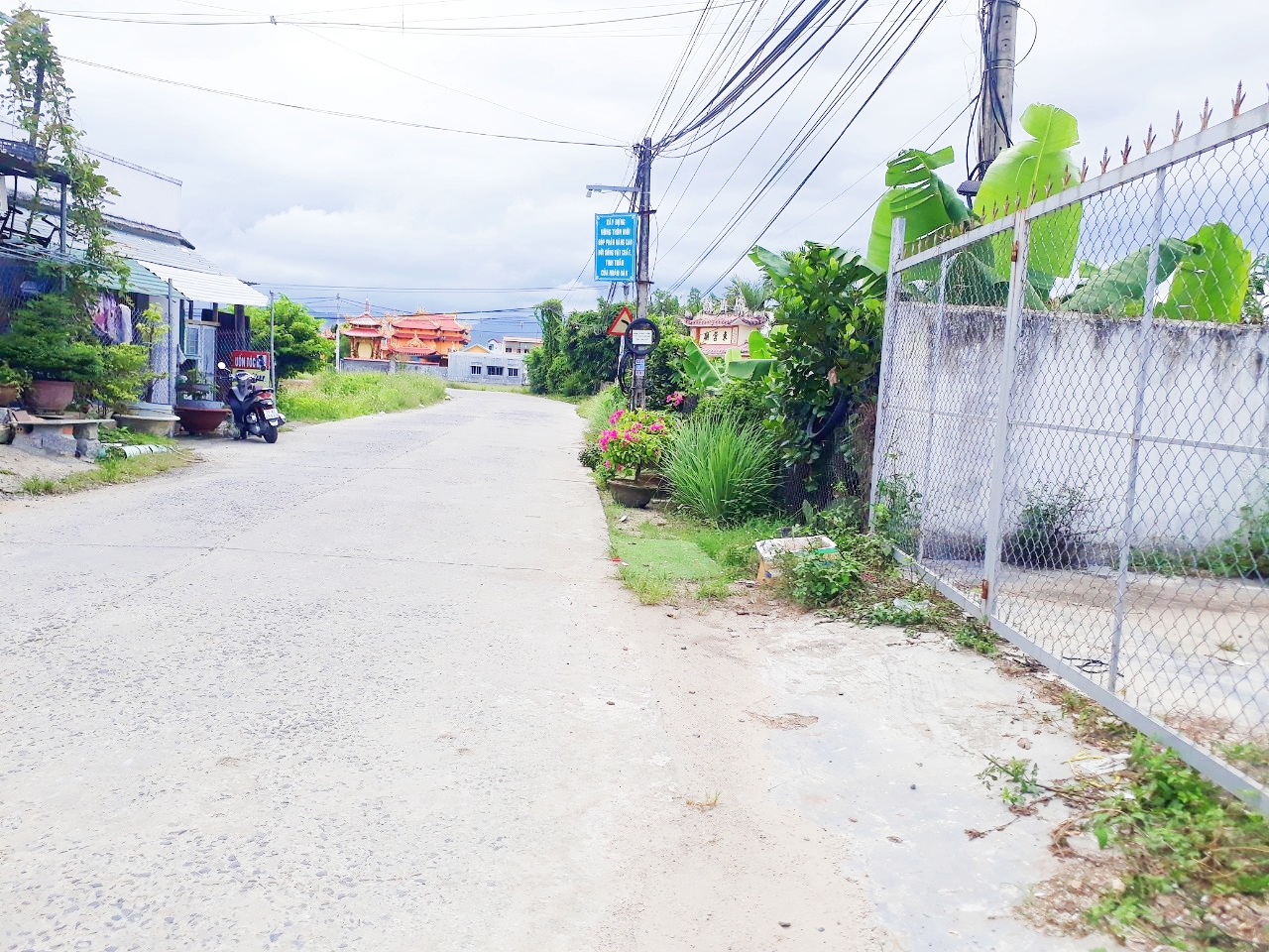 THANH LÝ ĐẤT MẶT TIỀN ĐƯỜNG HUỲNH THÚC KHÁNG DIÊN KHÁNH