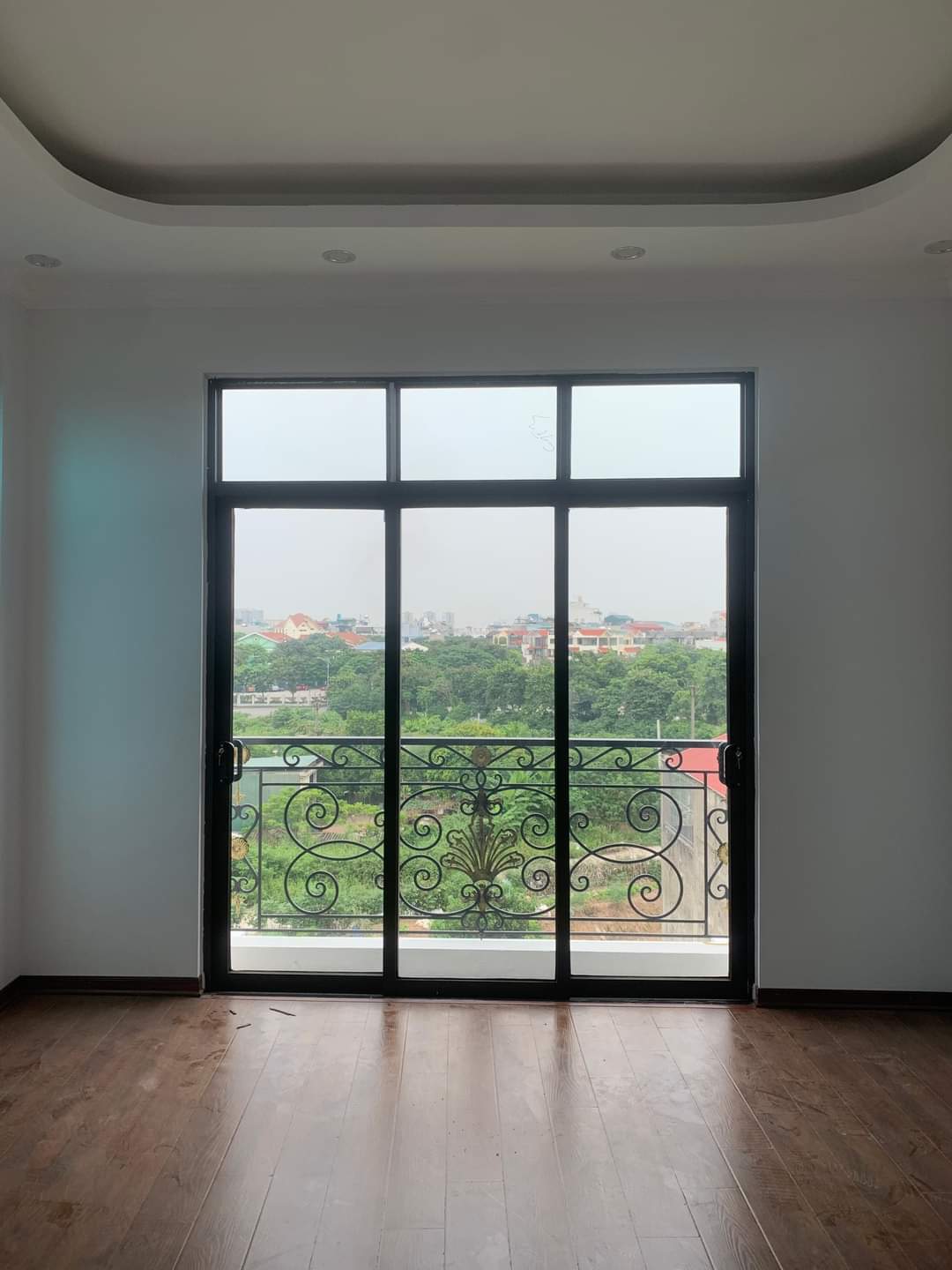 NHÀ ĐẸP THƯợNG THANH 6 TẦNG-DT38m2-MT4M-THANG MÁY-GARA ÔTÔ-KINH DOANH-GIÁ 7.2 TỶ.