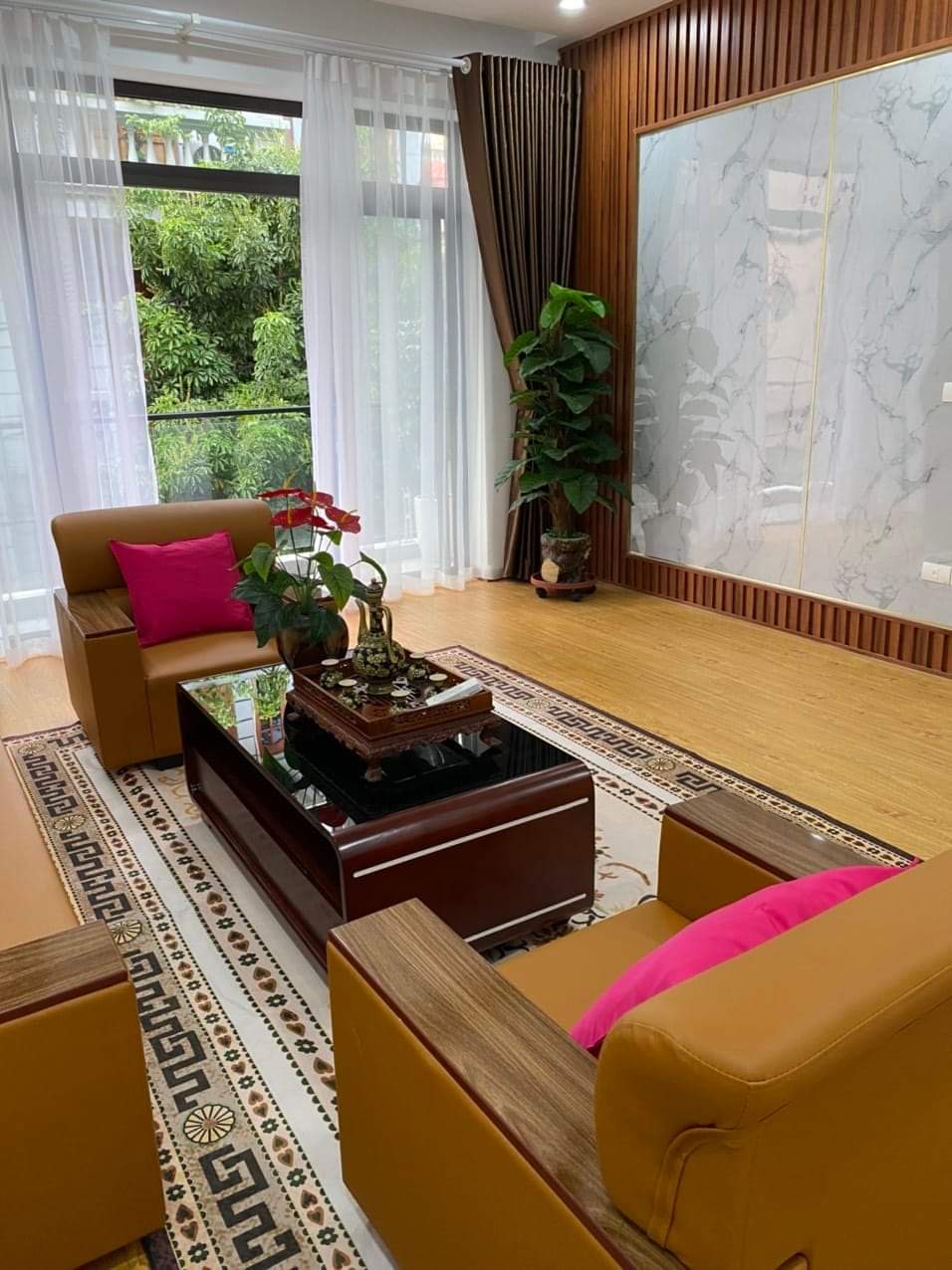 Siêu hiếm, bán nhà Kim Giang, Hoàng Mai, phân lô, vỉa hè, ô tô tránh, ô chờ thang máy, diện tích 60m, 4 tầng, mặt tiền 4.3m, giá 11.9 tỷ