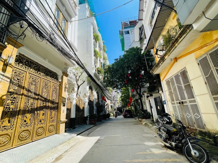 BÁN NHÀ TÂN MAI, HOÀNG MAI 86M, 5T, THANG MÁY, K.DOANH, V.PHONG, Ô TÔ 11.5 tỷ .