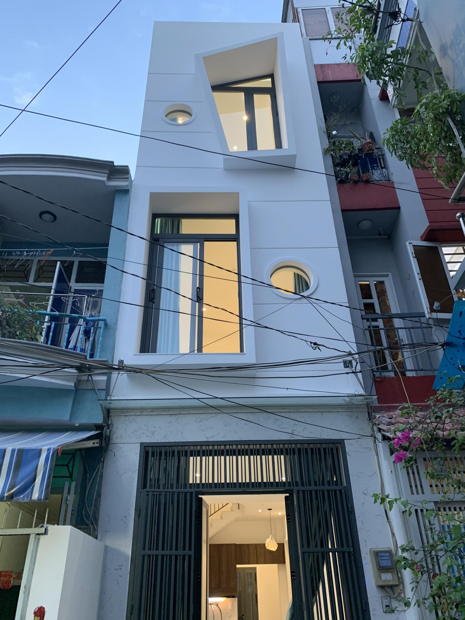 Hạ chào gấp 200 triệu căn nhà DT 90m2 Phạm Cự Lượng, Sơn Trà