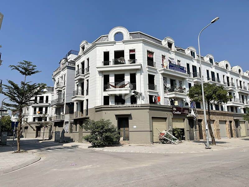 Bán giúp bố vợ 104,5m2 lô góc Shophouse Hải Phát. Đường 30m, view hồ điều hòa