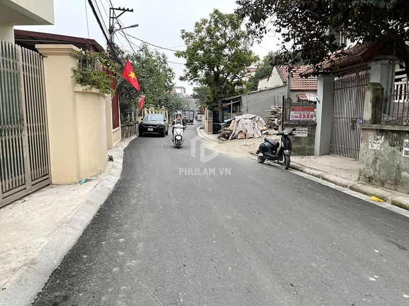 Cần tiền mở của hàng bán xe đạp, bán gấp 74,2m2 mặt chính Ngọc Động