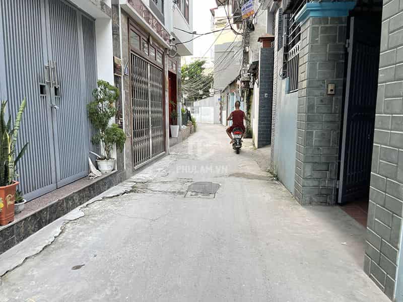 Chuẩn bị sang Thái ở bán nhà 3 tầng đang xây gần xong 47,5m2 tại tổ 13 Thạch Bàn, Long Biên