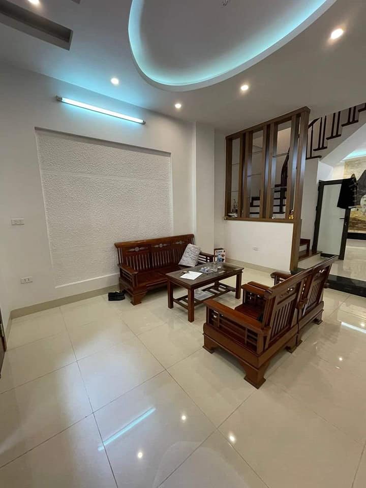 Nhỉnh 3 tỷ có ngay nhà 30m tại Đội Cấn- Ba Đình- Ngõ 2m