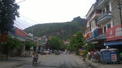 Chính chủ bán nhà thị trấn Đồng Đăng DT 120m2 x 4tầng 1tum, MT 5,5m, giá 3,2 tỷ