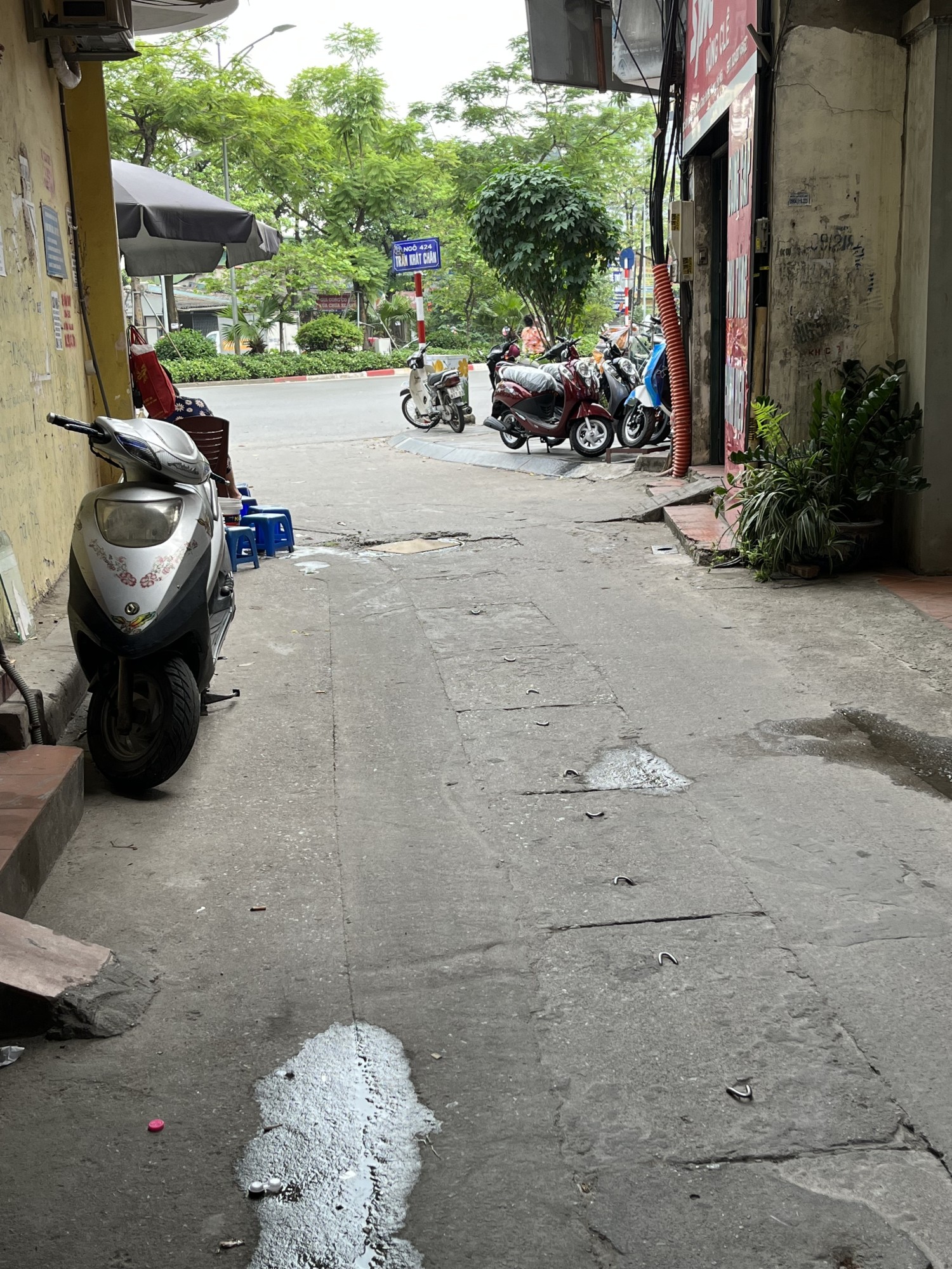 Bán nhà siêu to giá nhỏ,Trần Khát Chân,Hai Bà Trưng,kinh doanh, 25m2, Mt 5,5m, nhỉnh 1,8tỷ. 0782479469.