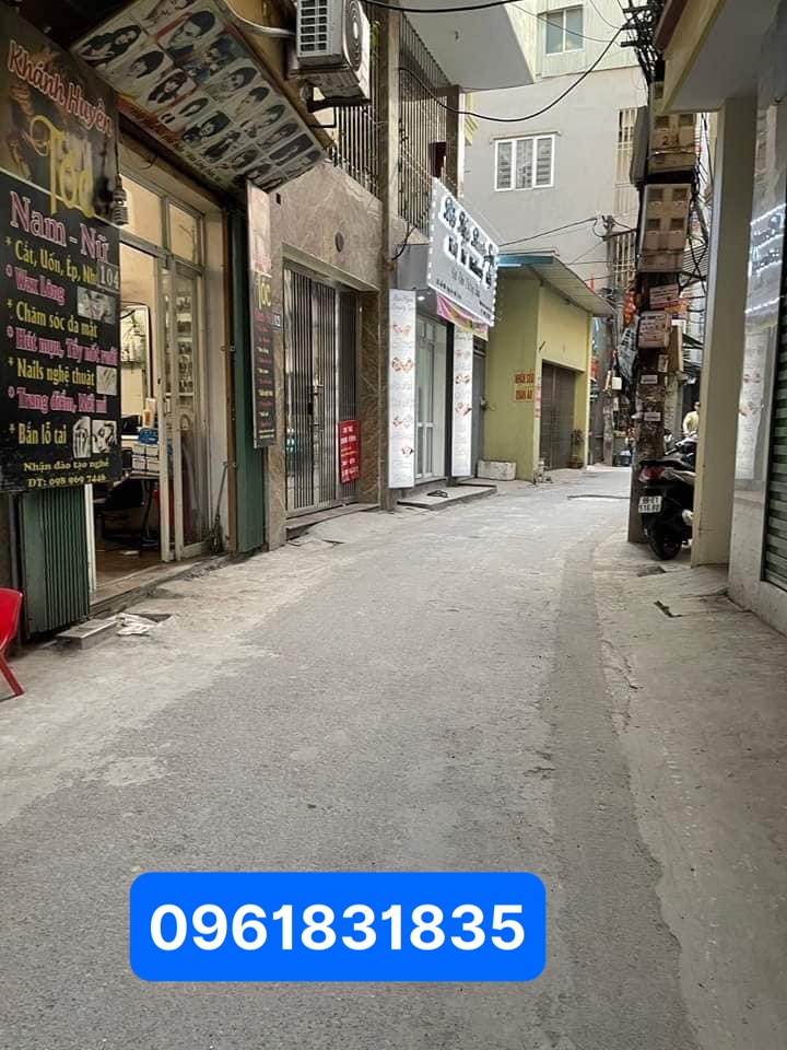 Chính chủ bán nhà đường 70 Xuân Phương – 80m2 giá hơn 4 tỷ ô tô vào nhà