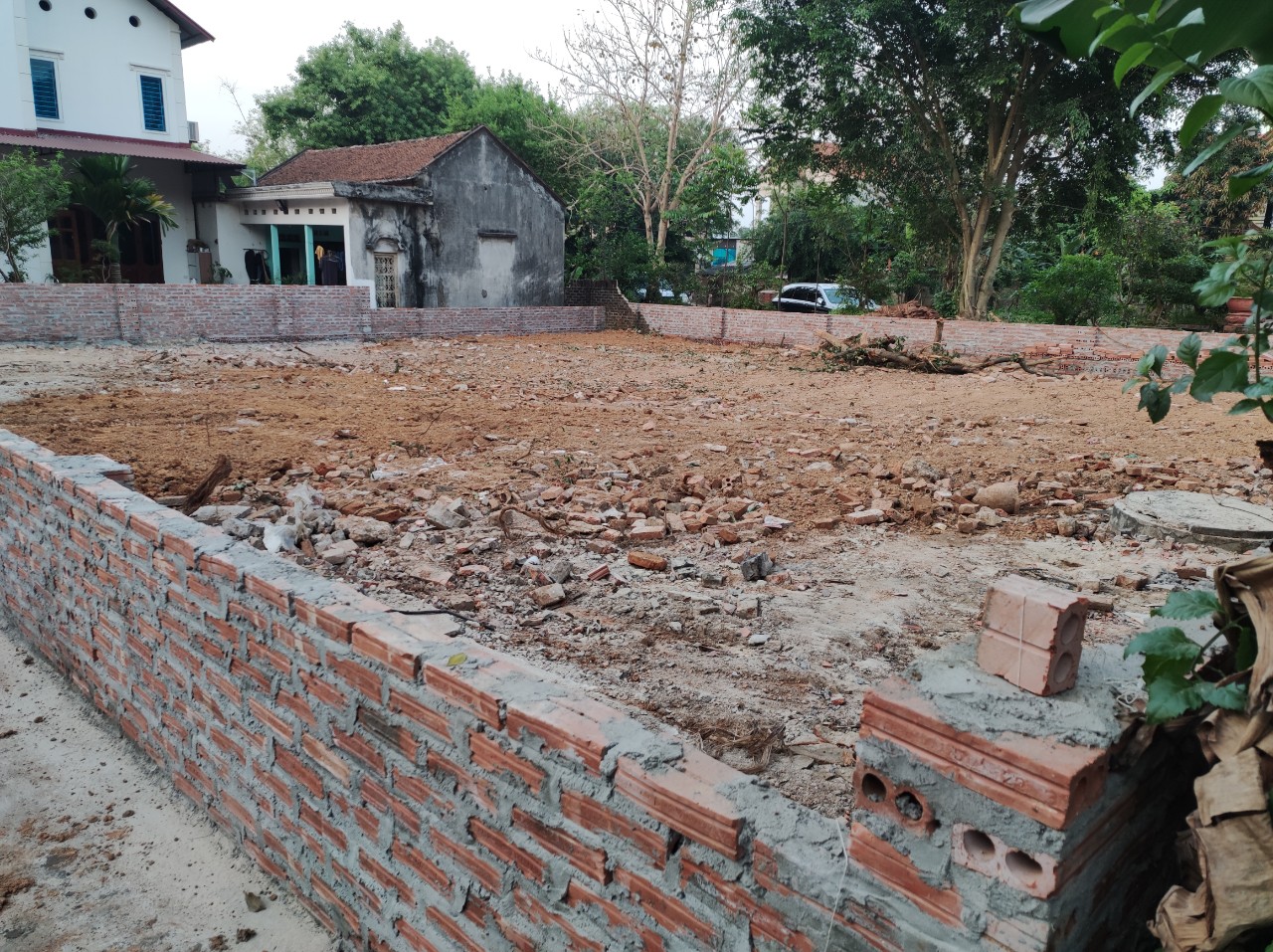Cần bán 51,4m2 bìa làng Đình Trung, Xuân Nộn, Đông Anh, Hà Nội