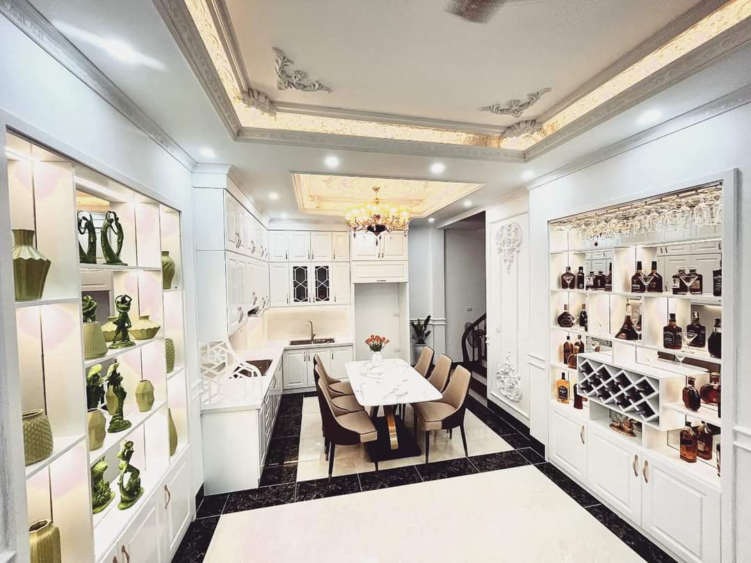 Siêu phẩm Tây Sơn - Ngã tư sở - Nhà đẹp full nội thất xịn - Ngõ Nông - Gần Phố - Kinh doanh