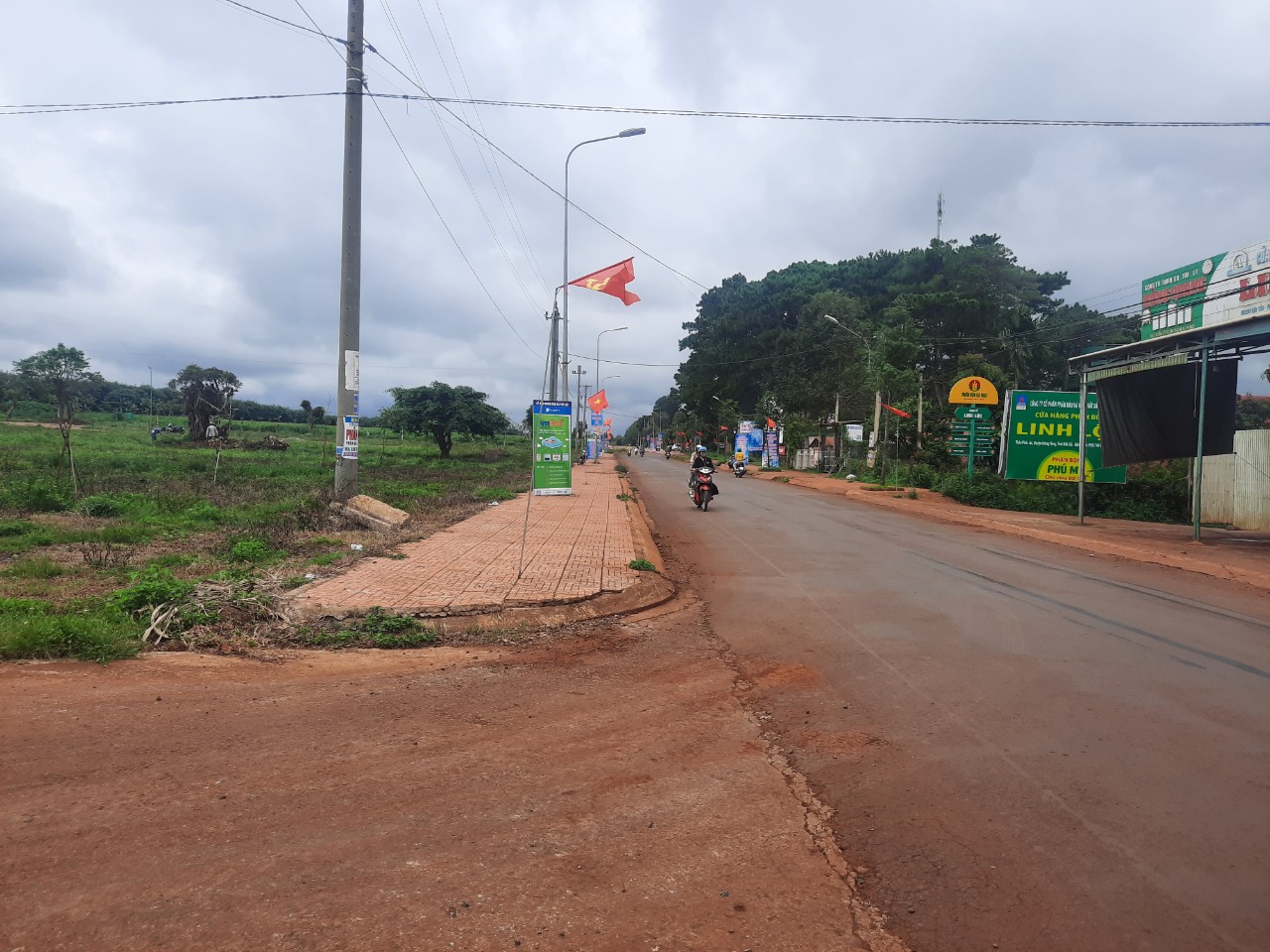 🍀 Chính chủ cần bán 132m2 đất thổ cư, ngang 6 ngay KDC đông đúc giá chỉ 900tr