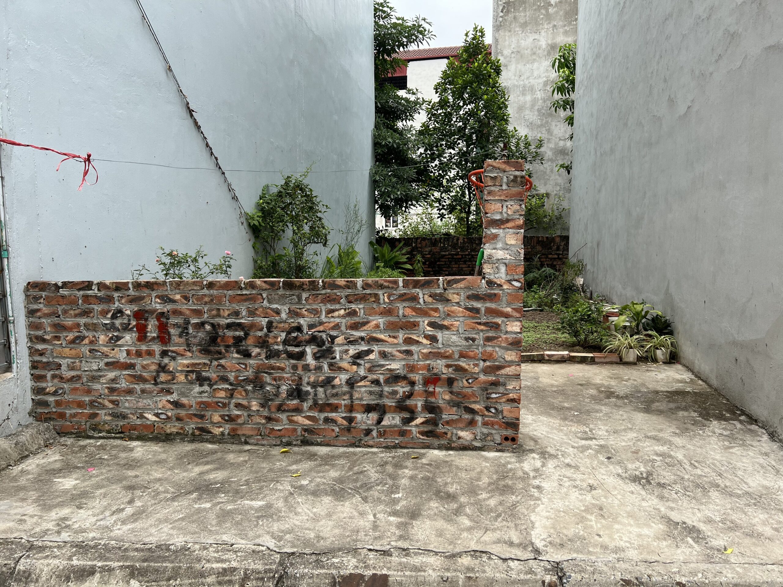 Cần tiền thanh khoản gấp 40m2 đất nằm trong khu tái định cư X6 phường Thạch Bàn