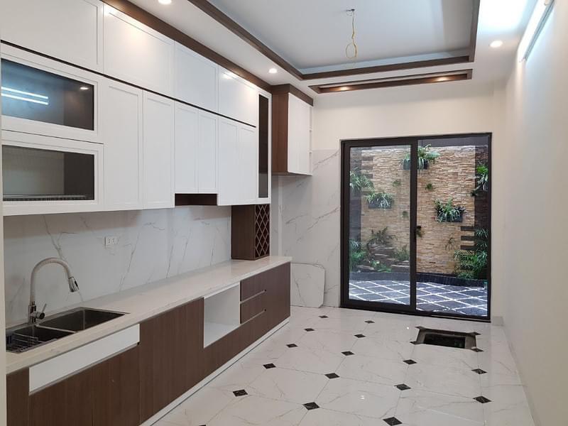 Bán nhà Nguyễn An Ninh, 45m x 5T x 5.05 tỷ, tặng nội thất, ô tô cách 10m