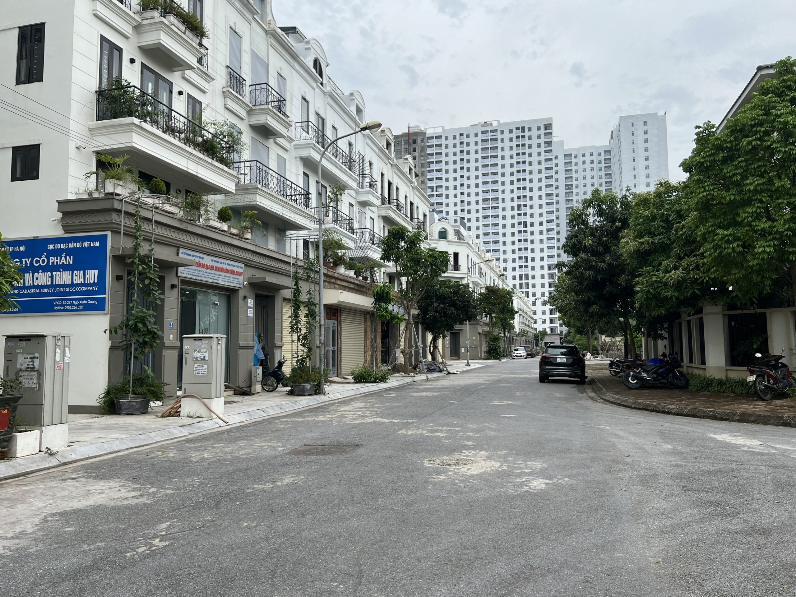 Cần sang nhượng gấp căn biệt thự đối diện Shophouse trong khu đô thị 31ha thị trấn Trâu Qùy