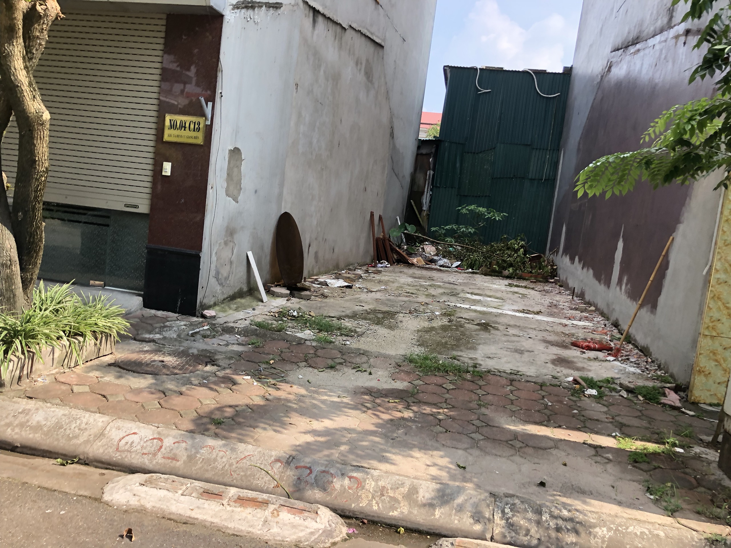 Siêu phẩm 80m lô góc view vườn hoa TĐC Ngọc Động, Đa Tốn: