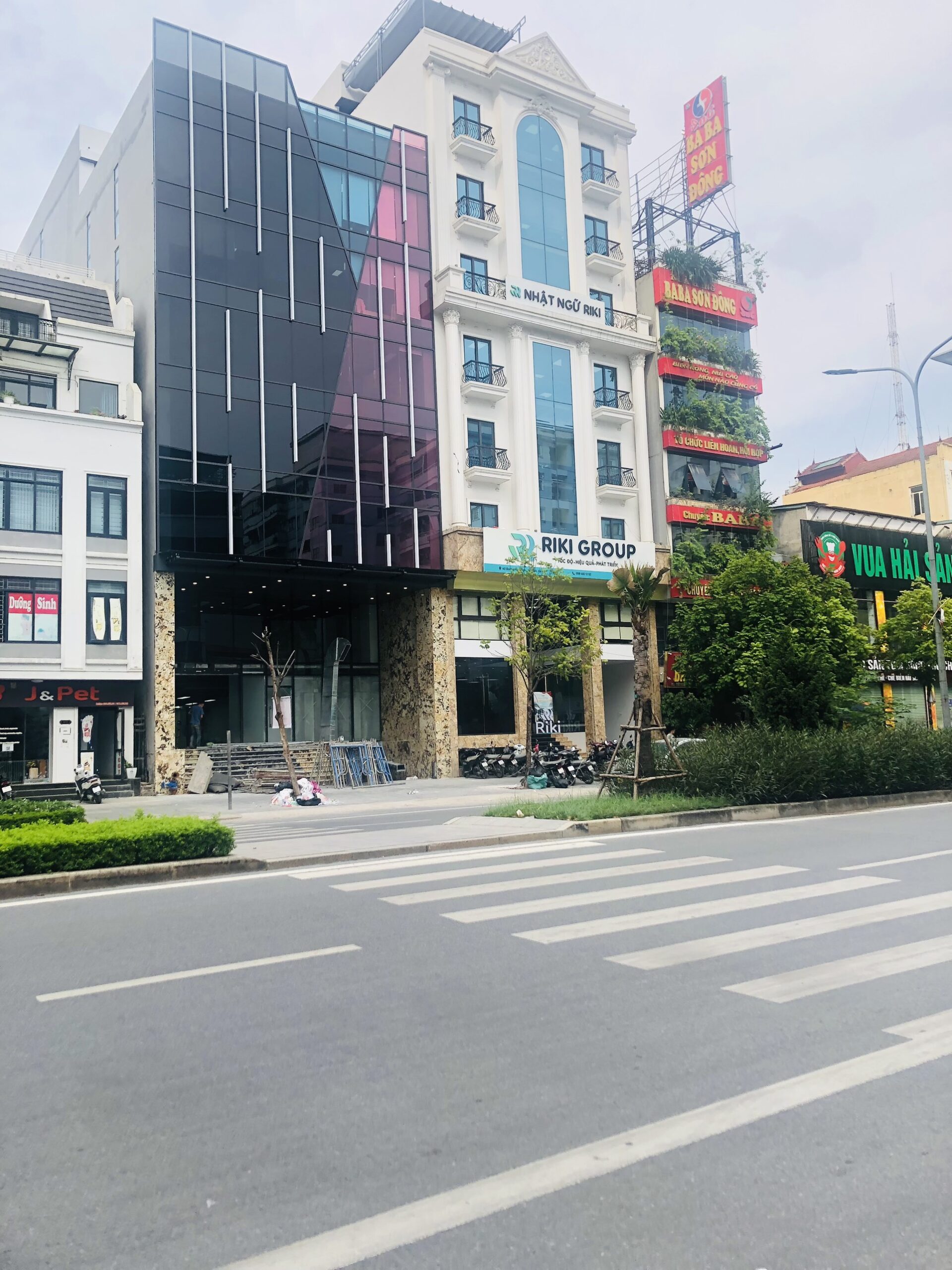 💎Bán Toà Nhà Văn Phòng(Q.Thanh Xuân).8 Tầng x 16P. MTiền 10m. Đang cho thuê Doanh Thu Cao