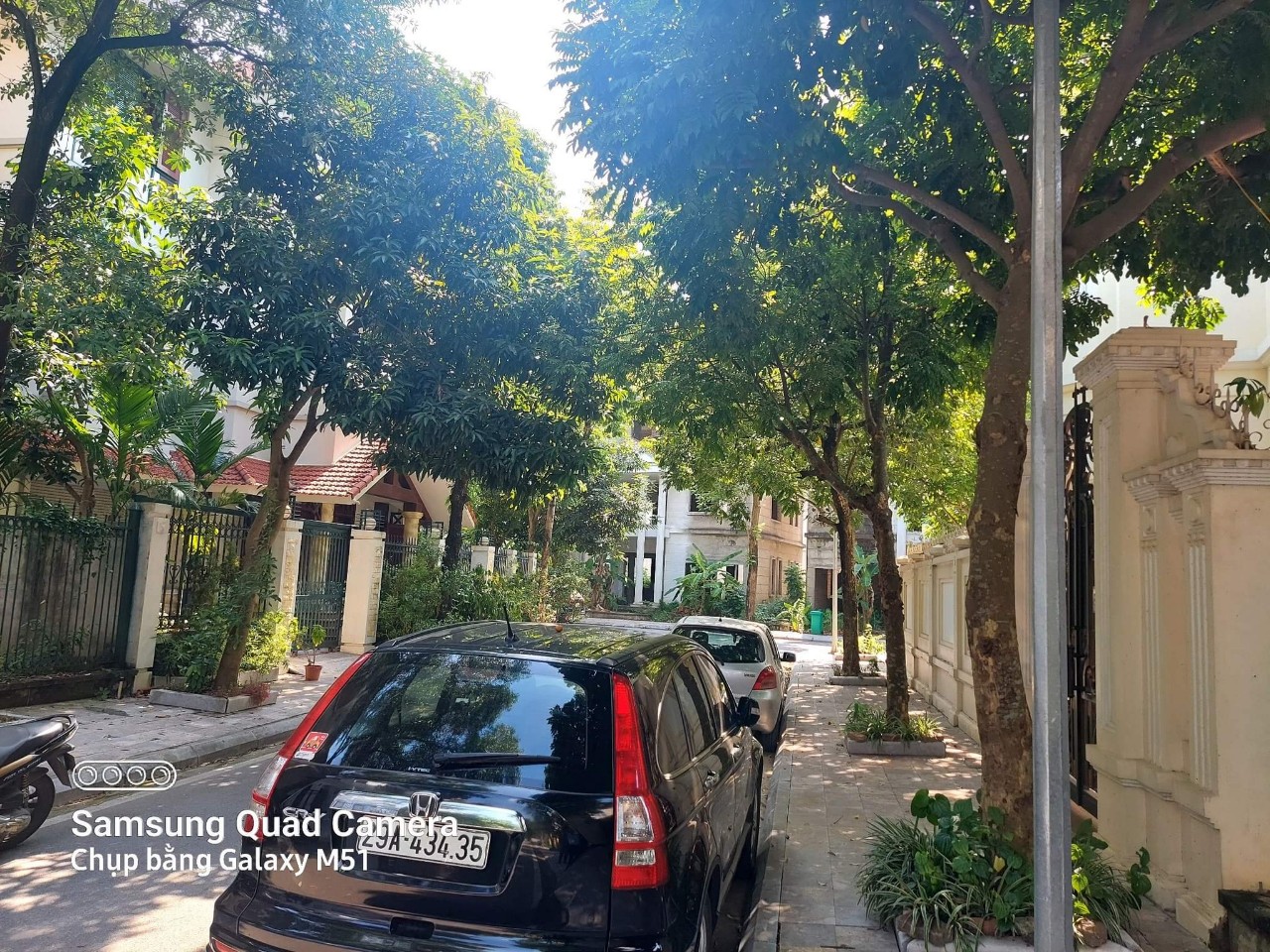 Bán biệt thự song lập KĐT Bảo Sơn- An Khánh- 200m-3 thoáng-ô tô tránh, đỗ cửa-Ở, Kinh doanh, Đầu tư