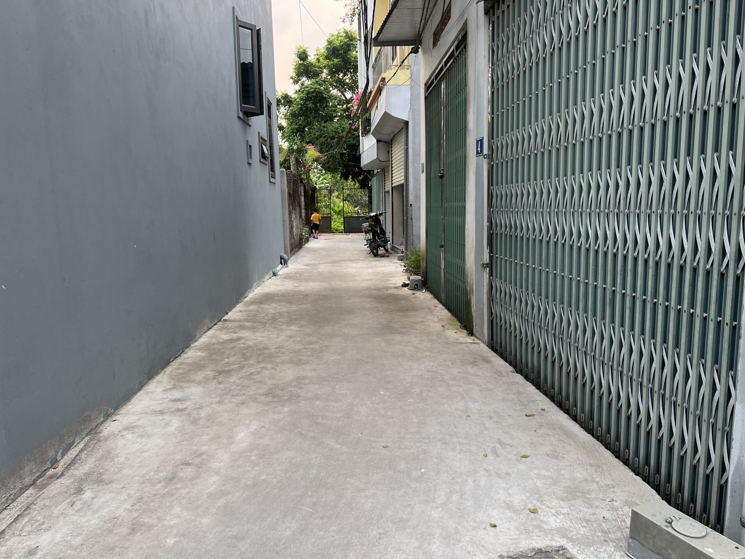 Cần tiền cắt lỗ bán nhanh mảnh đất thổ cư gần ngay đường ô tô tránh tại xóm 6 xã Đông Dư, Gia Lâm